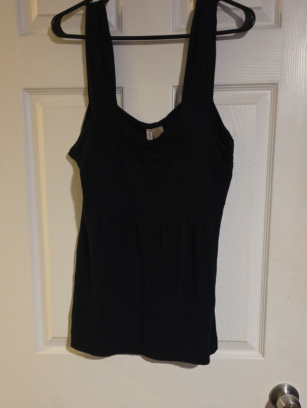 Susan Lawrence Black Scoop-Neck Tank with Wide Straps